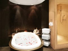 Rooms, Sheraton Kampala Hotel photo