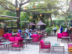 Smokey's Restaurant, Smokey's Restaurant & Lounge Kampala photo