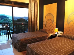 Rooms, Dolphin Suites photo