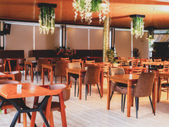 Escape Lounge, Escape Lounge photo