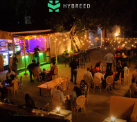 Hybreed Restaurant and Bar 